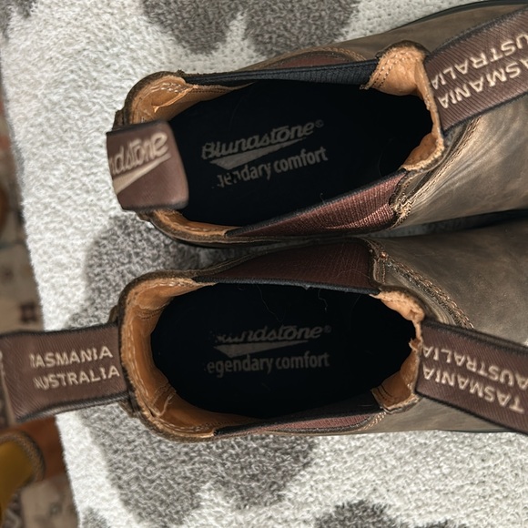 Blundstone #585 women’s classic Chelsea boot. Rustic Brown. - Picture 6 of 10